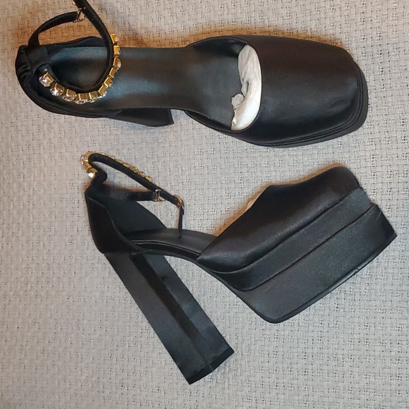 Saten Platform Pumps - Picture 5 of 6